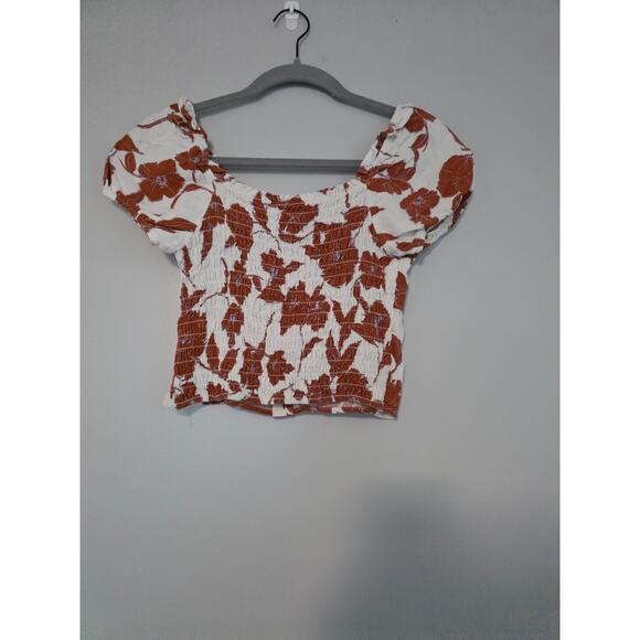 Monteau LA Sz S Cropped Off Shoulder Linen Blend Floral Top Smock Back Top Cute - Picture 2 of 7